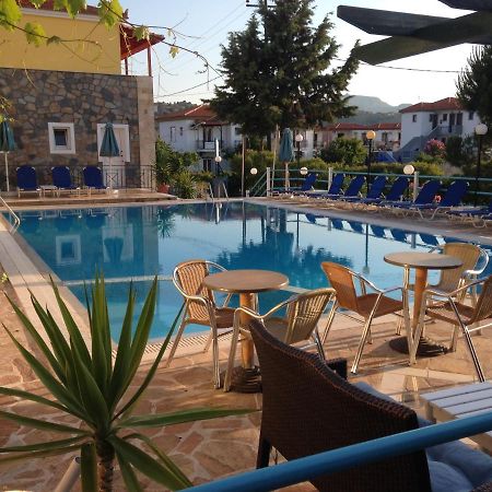 Anaxos Hotel 외부 사진